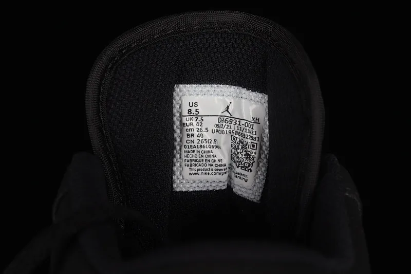 All categories Air Jordan Jordan series basketball shoes Air Jordan 1 Low G version pure original Air Jordan 1 AJ1 Joe 1 black and white laser low-top retro cultural basketball shoes DH6931-001